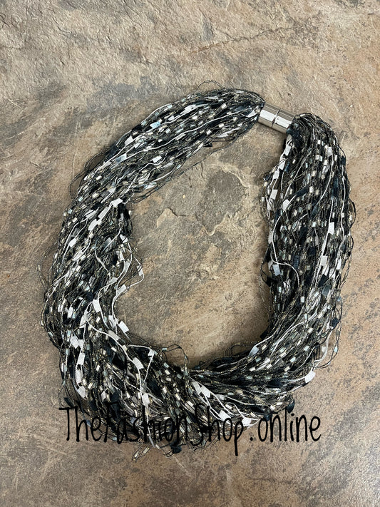 Tomasina black and silver magnetic scarf