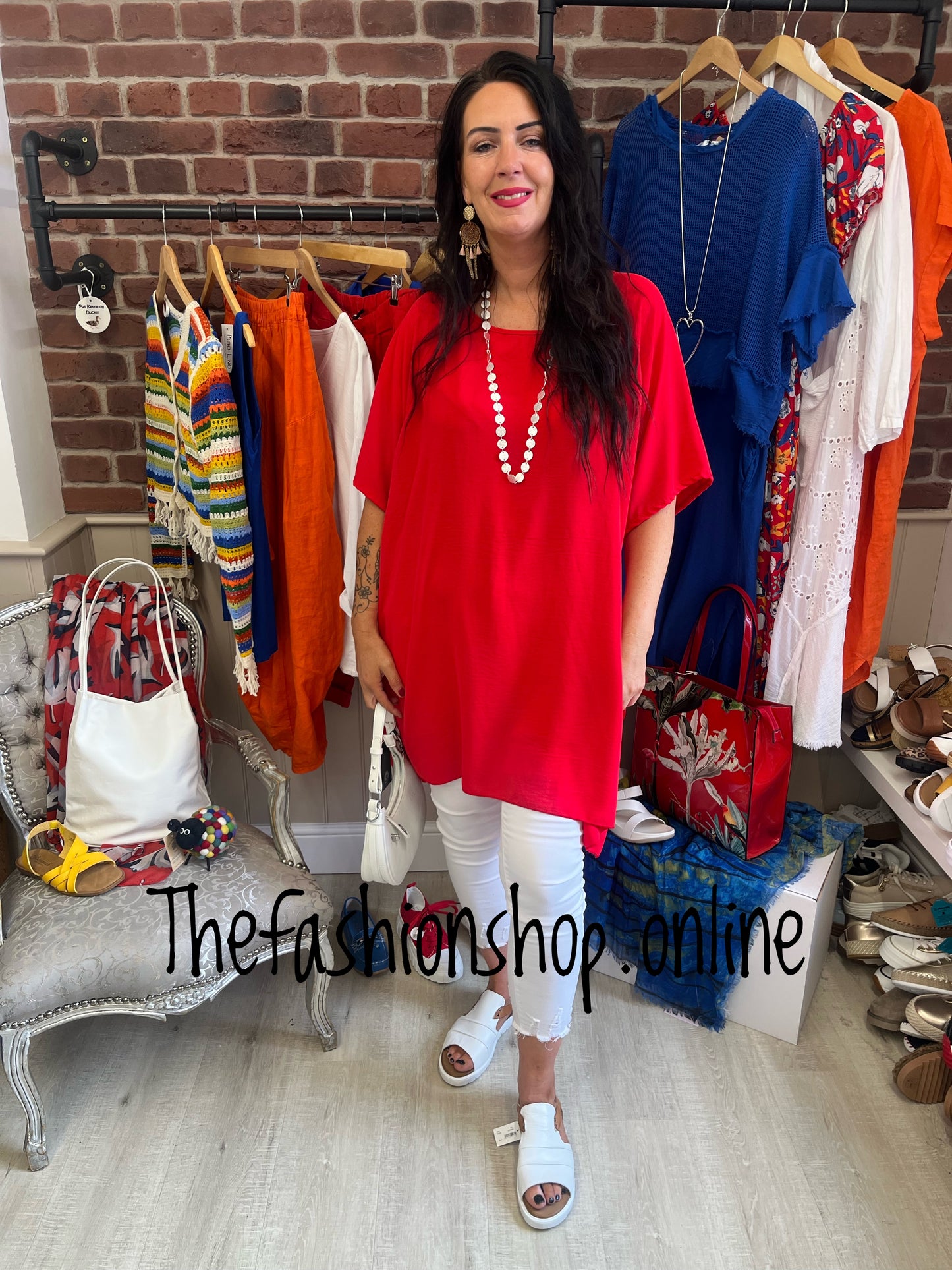 Clarissa red crinkle top 16-24