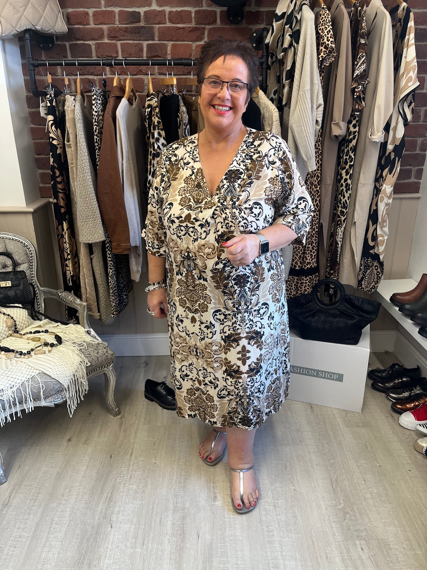 Premium Italian Damask v neck tunic dress 14-18