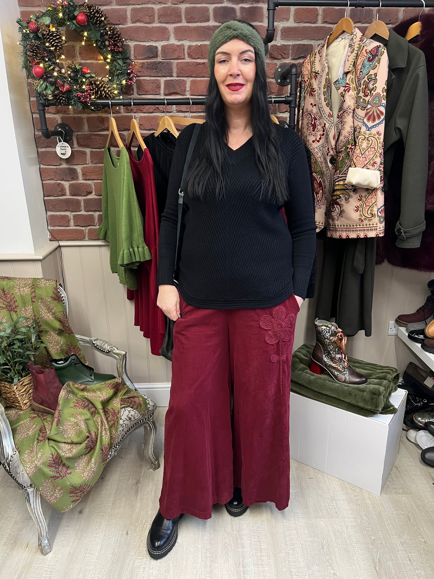 Lydia black cashmere mix jumper 10-16