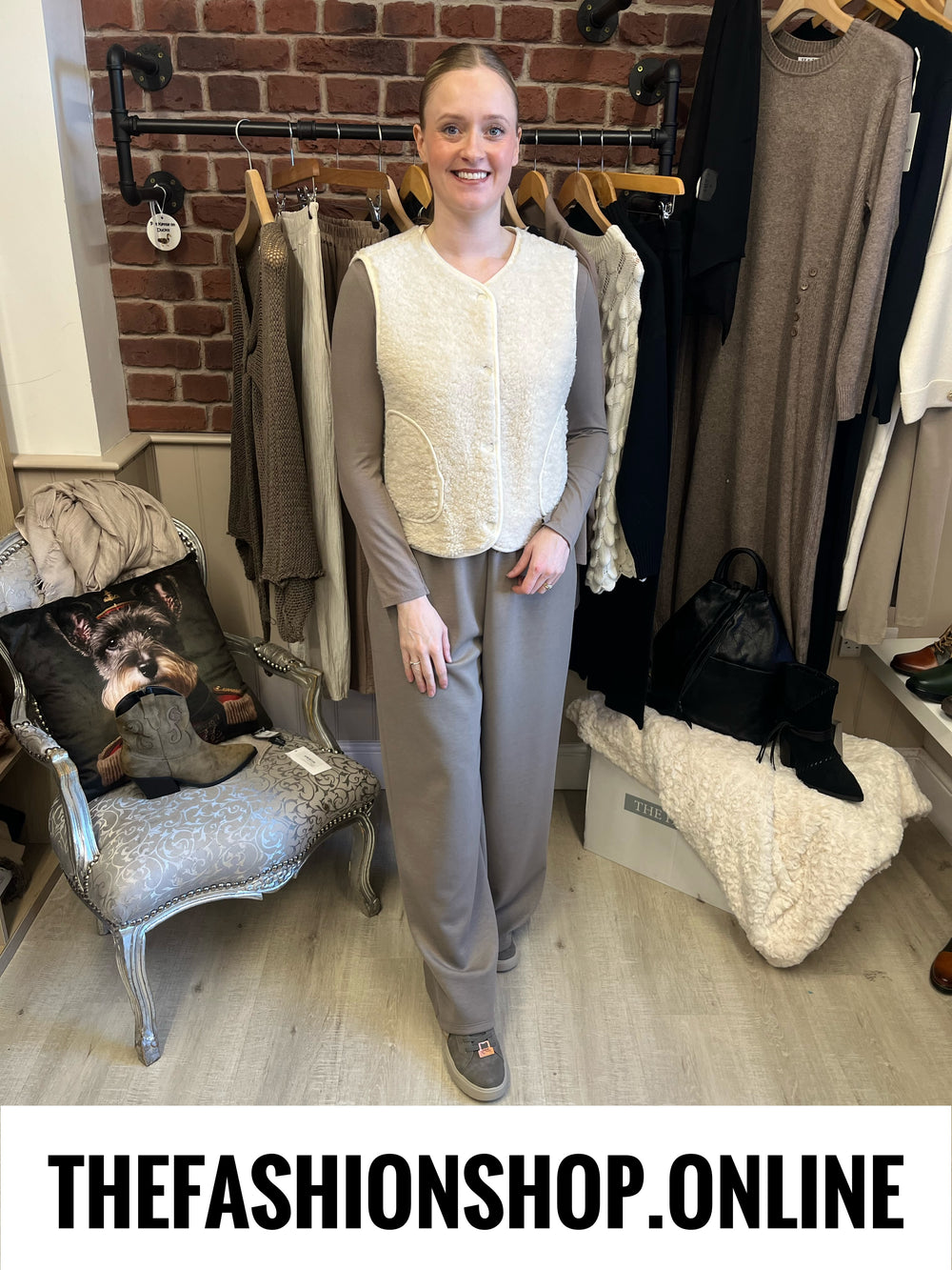 Teddy gilet in cream 8-14