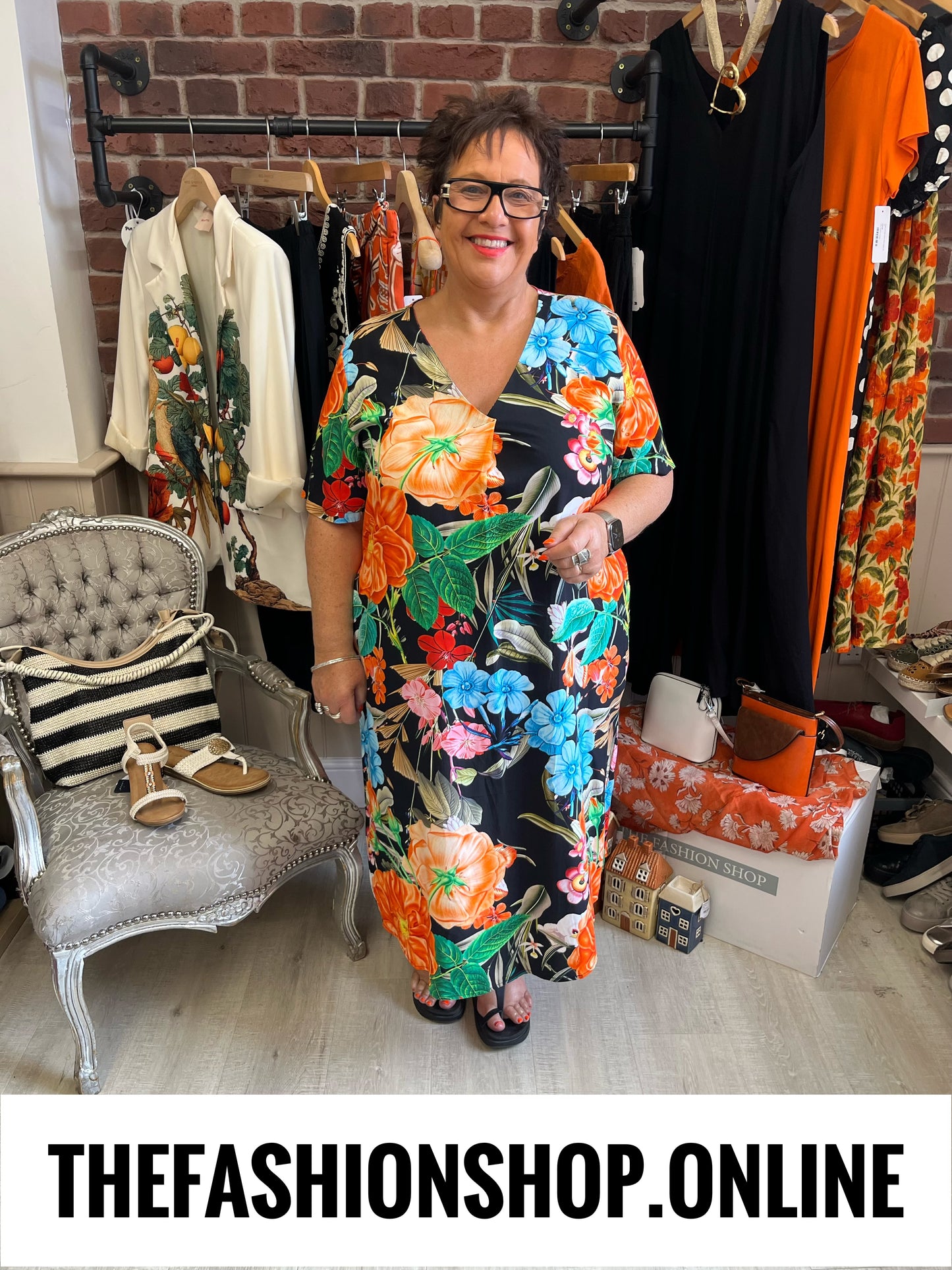 Fly Out black floral dress 14-20