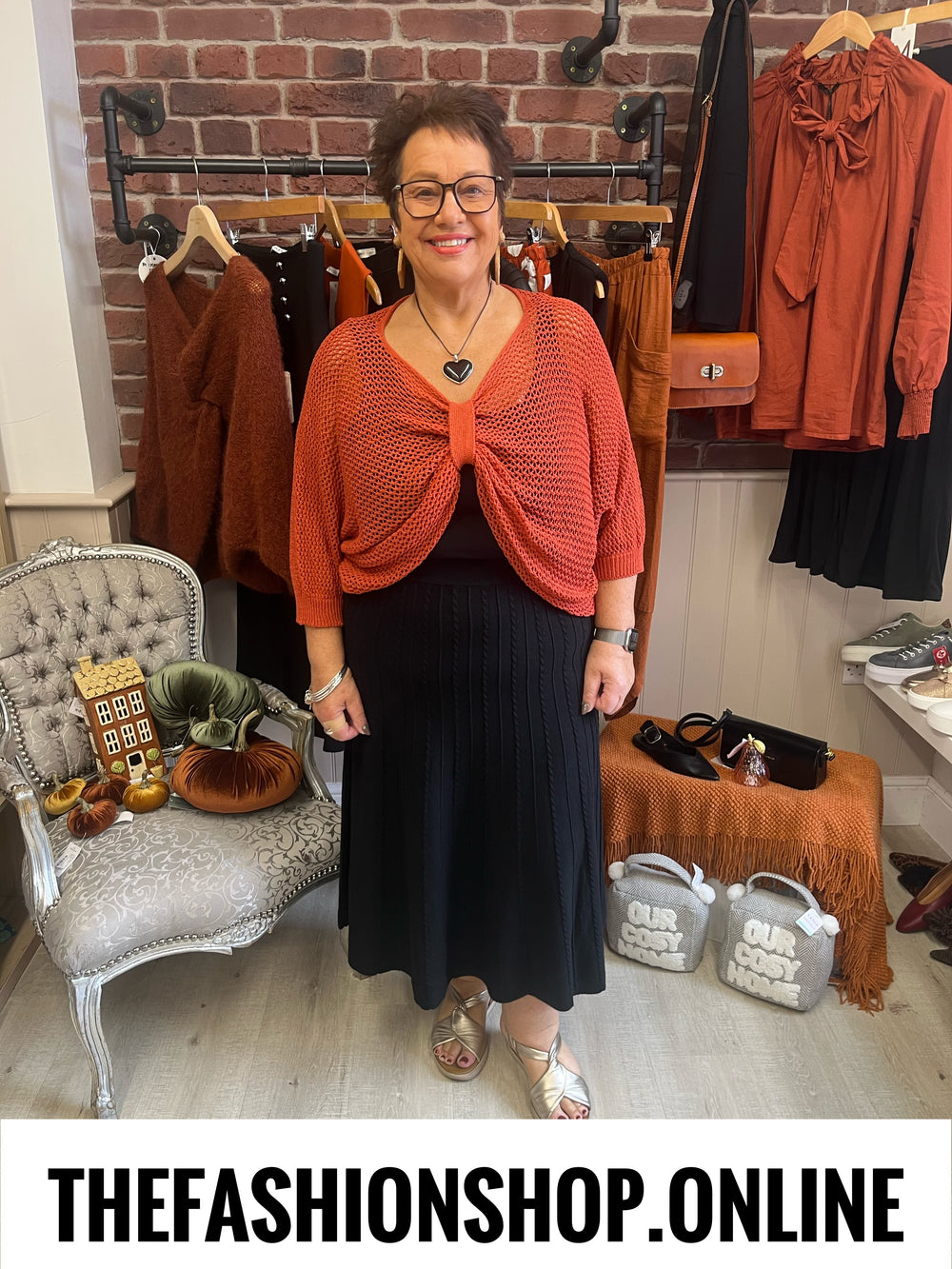 Annabelle black knitted A line skirt 10-16