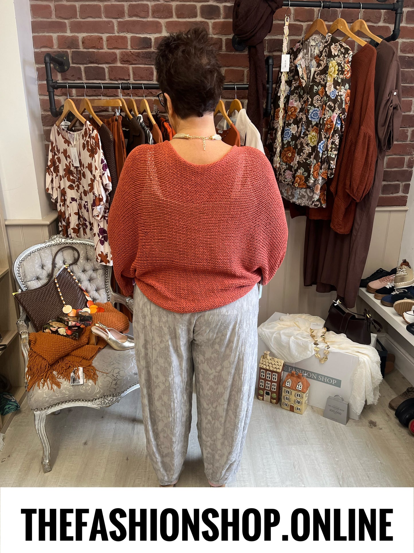 Pamela cinnamon tie front knit 12-20