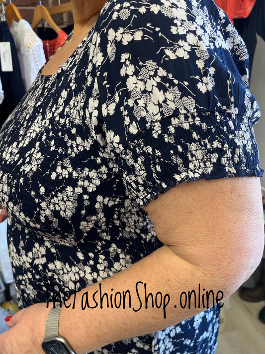 Lexi navy printed summer dress sizes 10-18