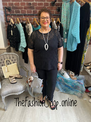 Bonnie black short sleeve lace top 14-20