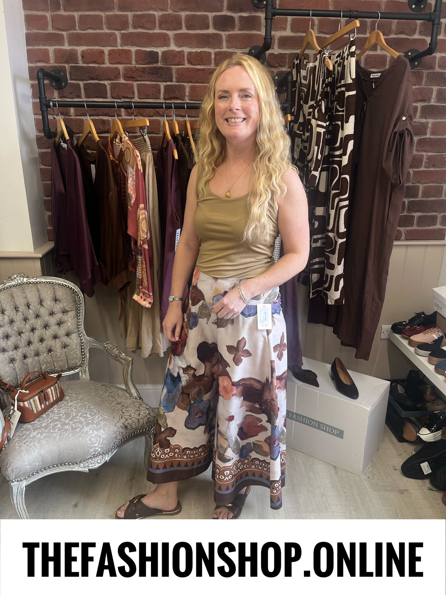 Octavia denim blue floral culottes 8-14