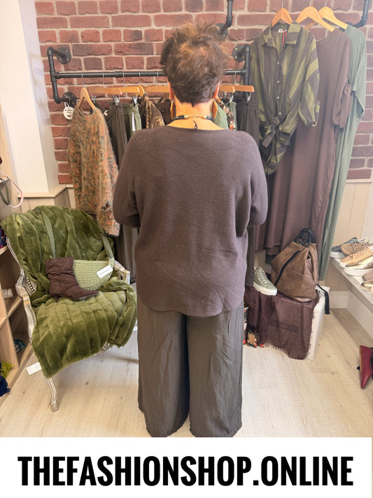Esme brown soft jumper 16-22