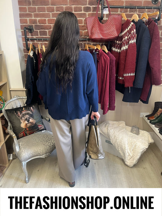 Nellie navy round neck jumper 10-18
