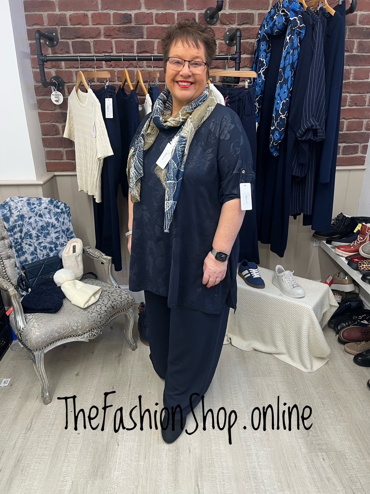 Maria navy swing top 16-22