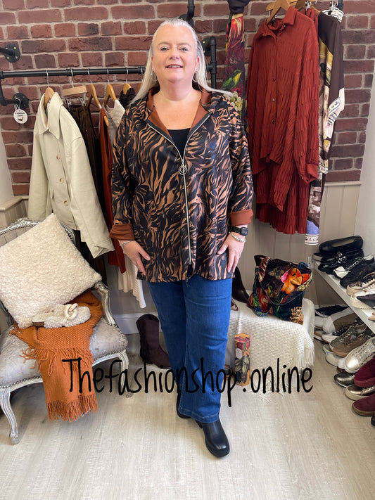 Eliza rust and navy tiger print hooded jacket 18-24