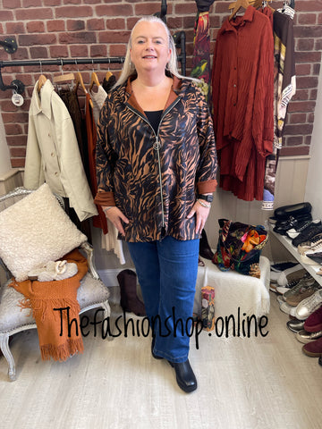 Eliza rust and navy tiger print hooded jacket 18-24
