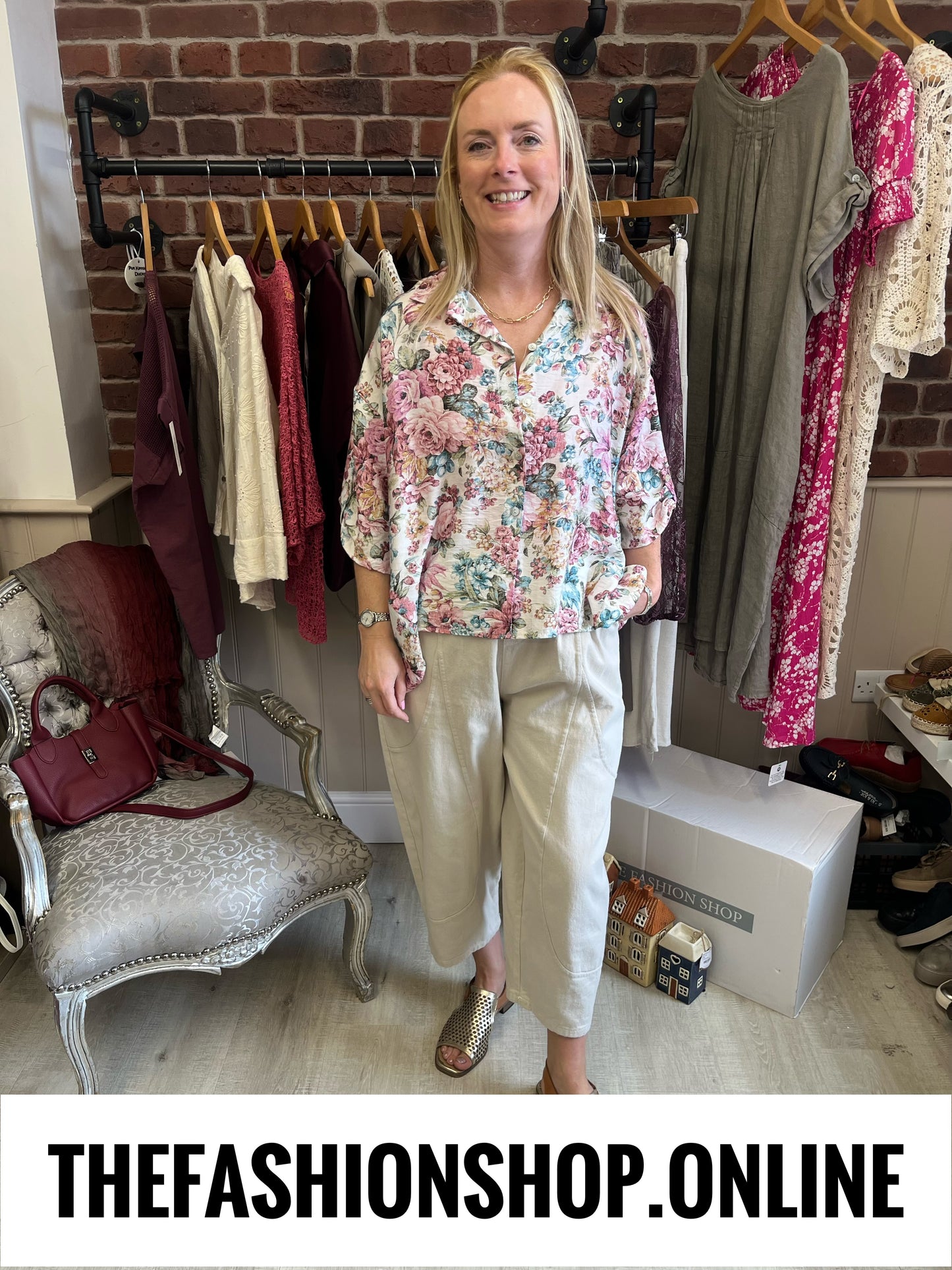 Trinny pink floral tapestry blouse 12-20