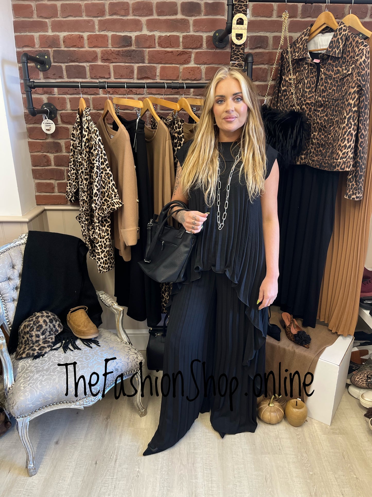 Joy black drape pleated set 8-14