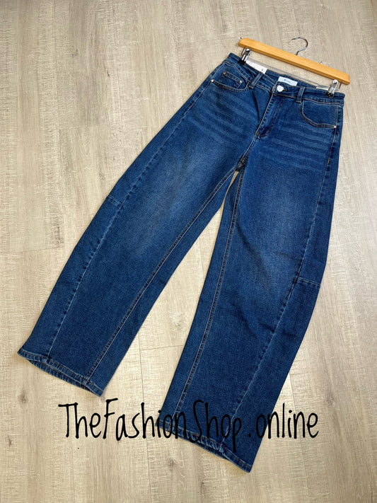 Gemma mid denim barrel leg jeans sizes 8, 10 and 12