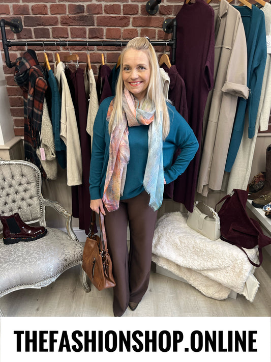 Harlow teal V neck fine knit jumper 14-20