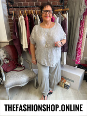 Natasha mocha textured top 14-22