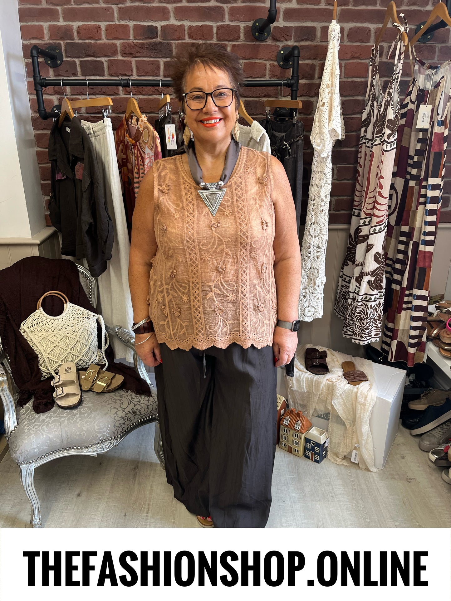 Orla cinnamon sleeveless top 10-16