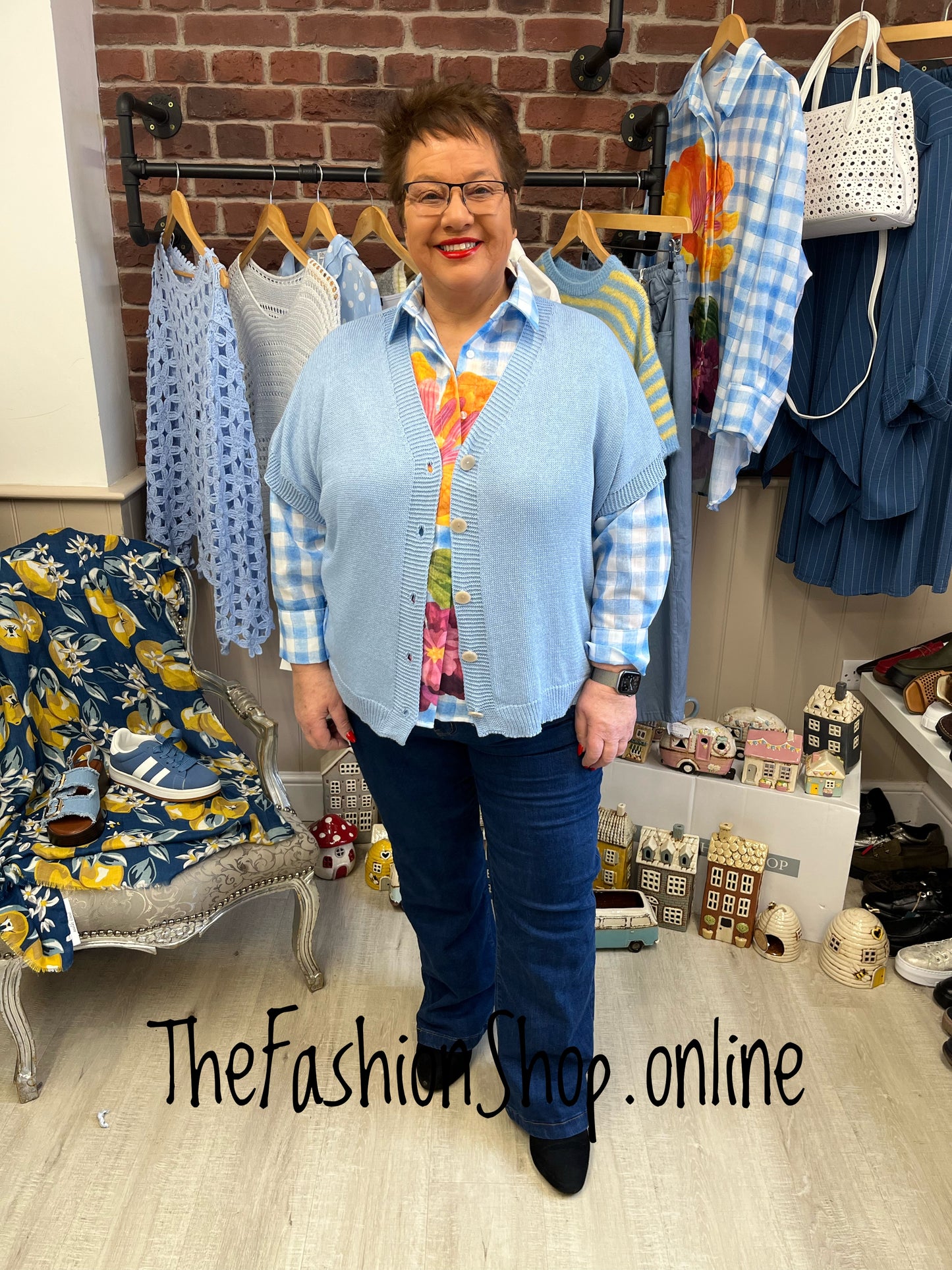 Grace light blue short sleeve cardigan 16-22