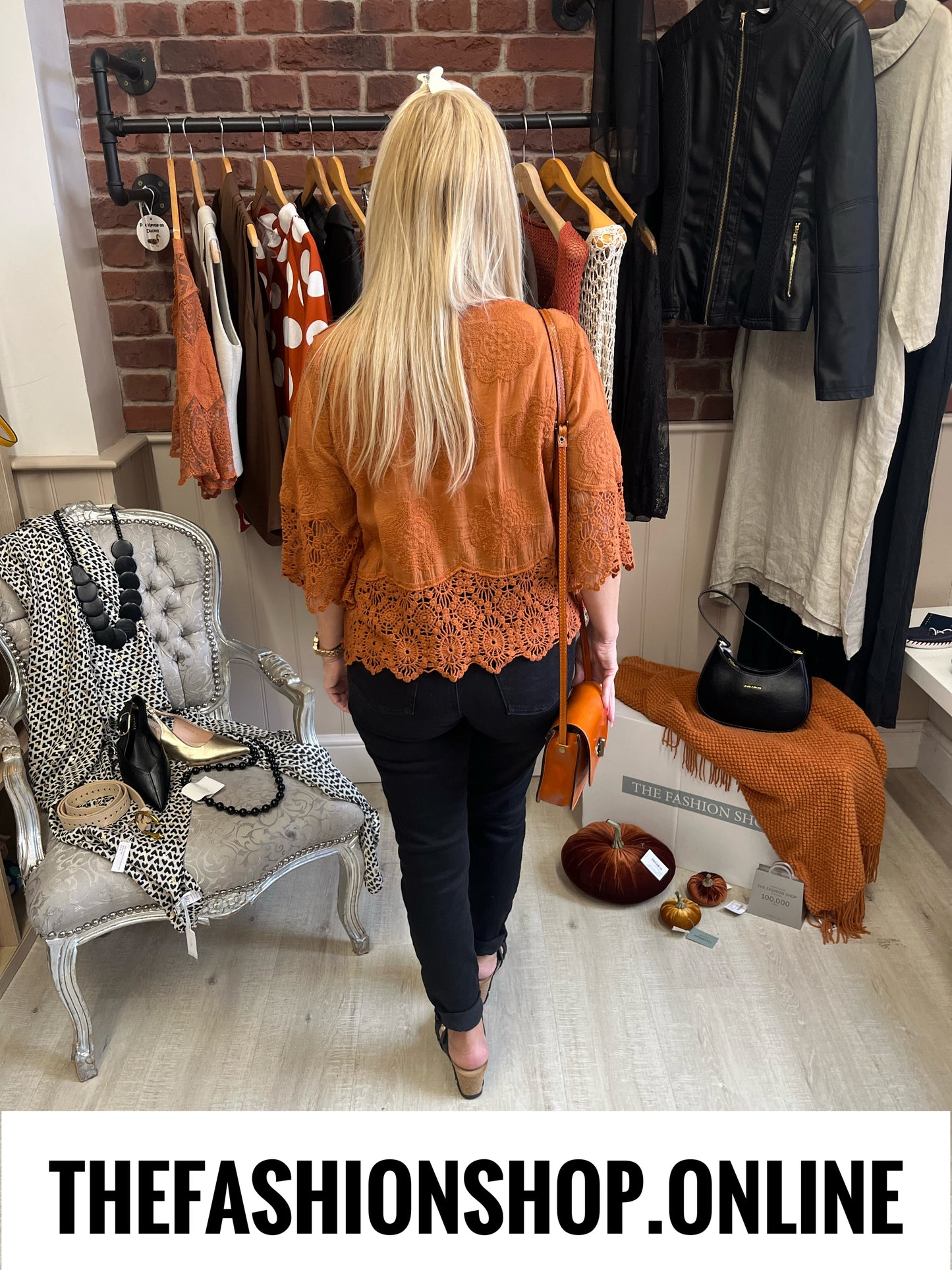 Sienna cinnamon lace blouse 8-16