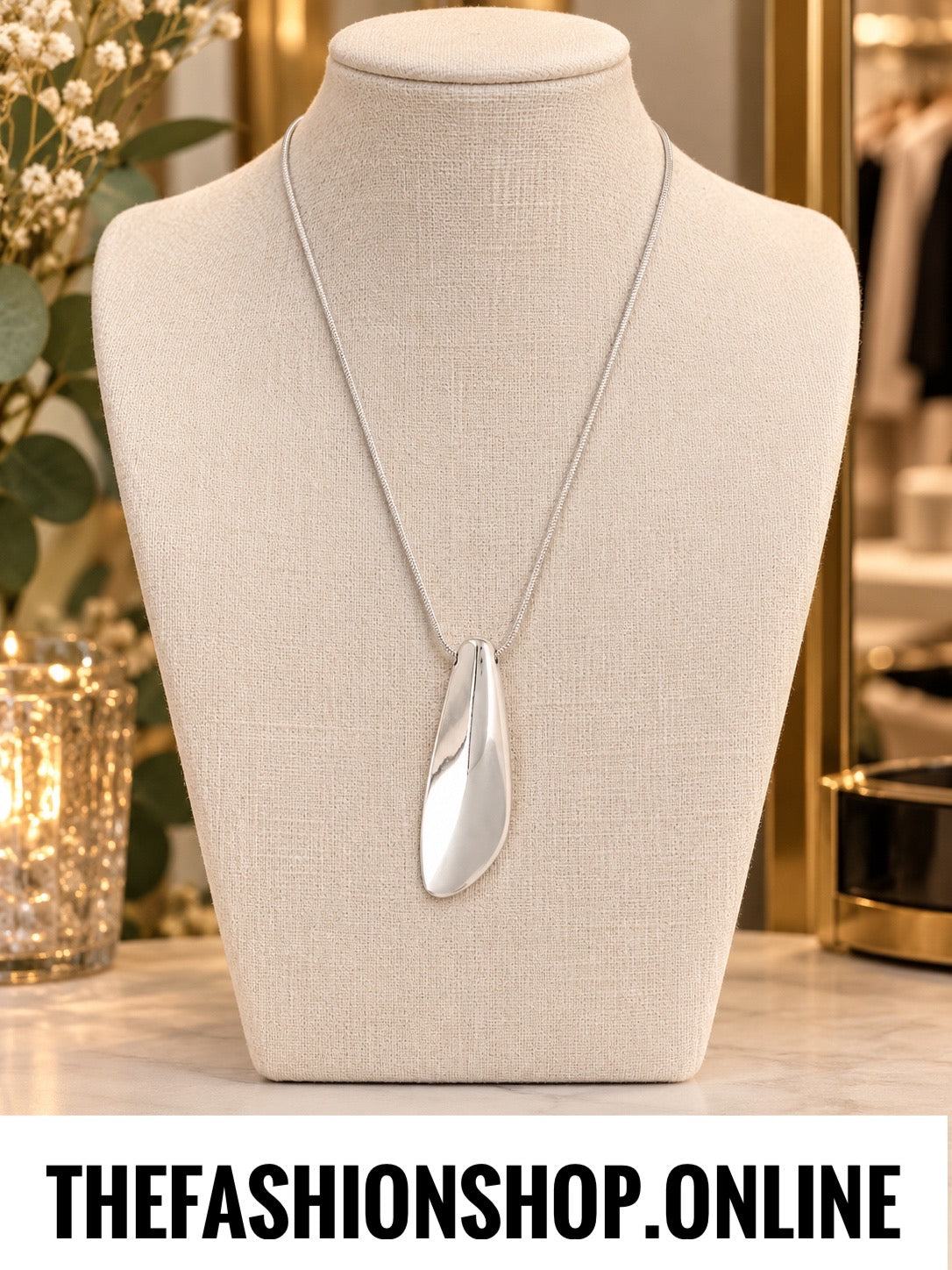 Envy silver teardrop necklace