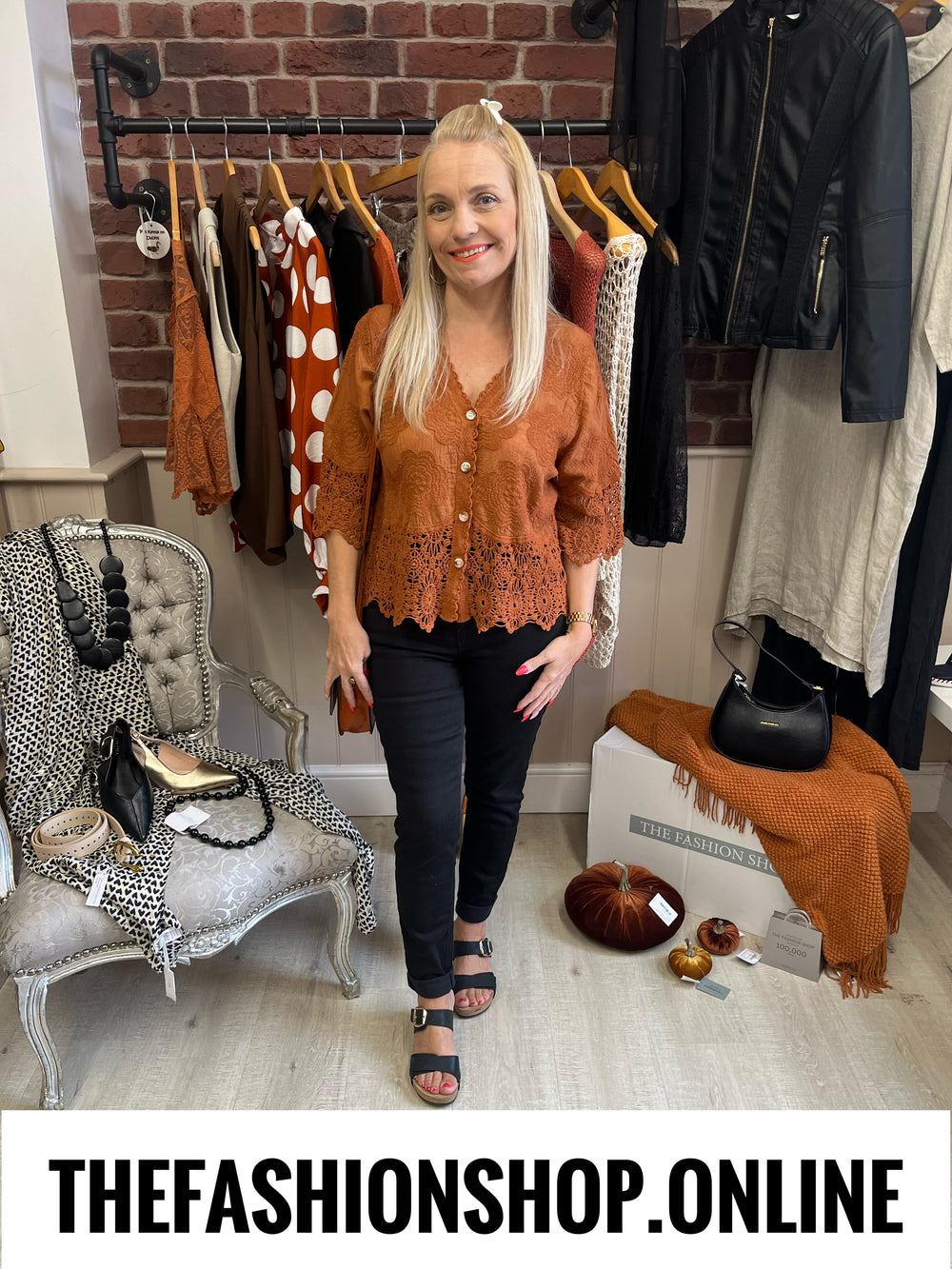 Sienna cinnamon lace blouse 8-16