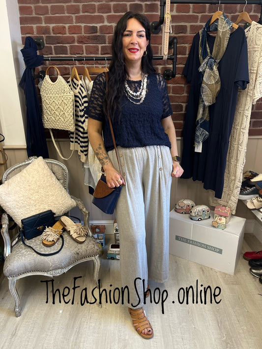 Bonnie navy short sleeve lace top 14-20