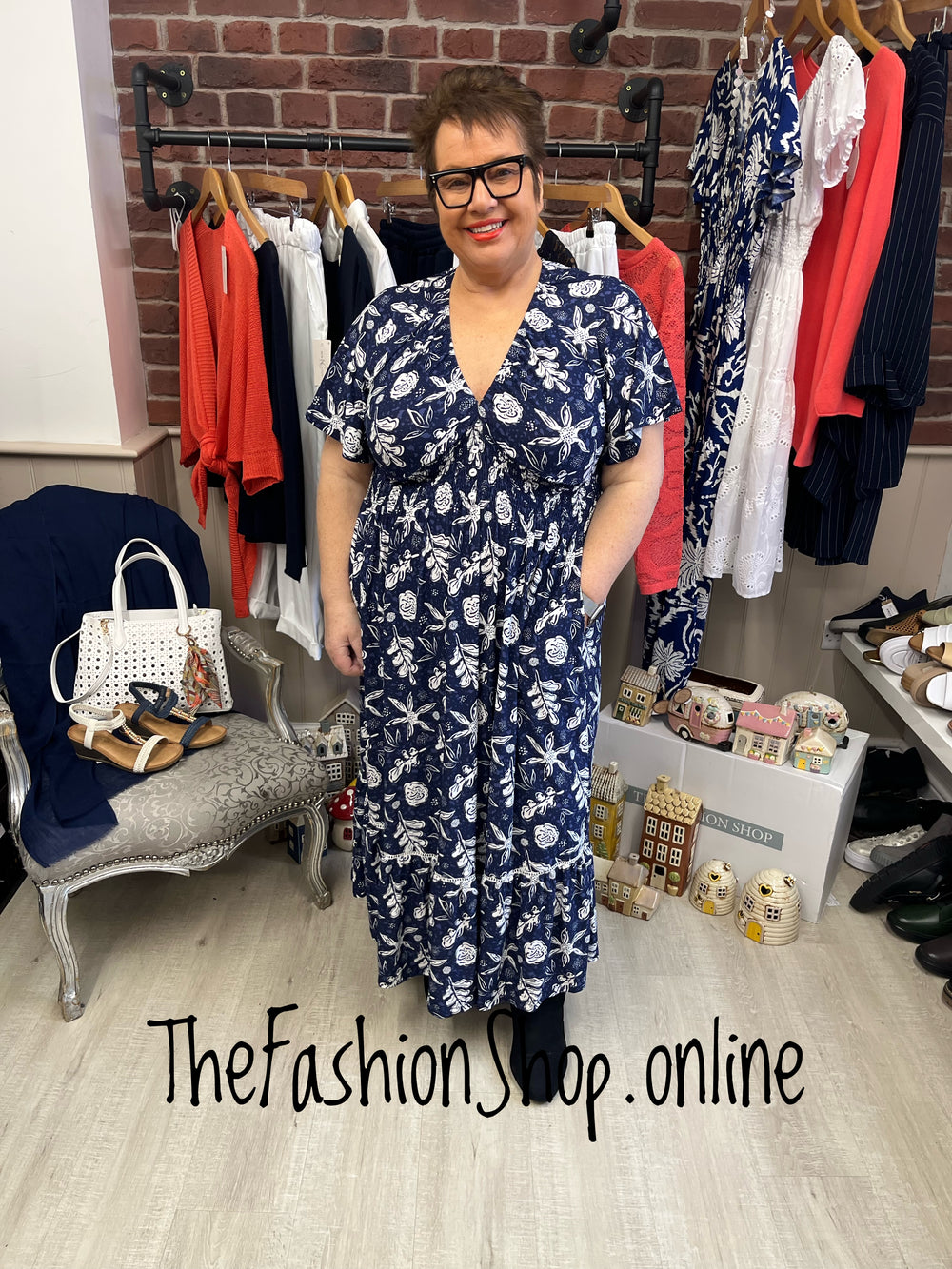 Nora navy and cream patterned dress sizes 10-12, 14-16, 18-20 and 20-22