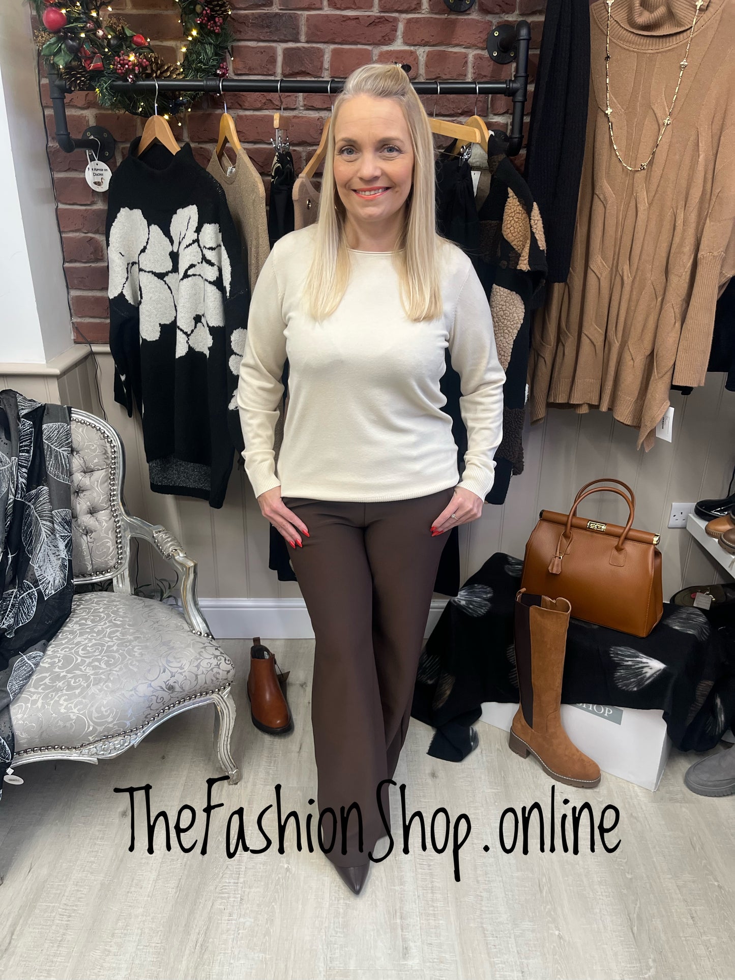 Diana beige fine knit long sleeve jumper sizes 10-20