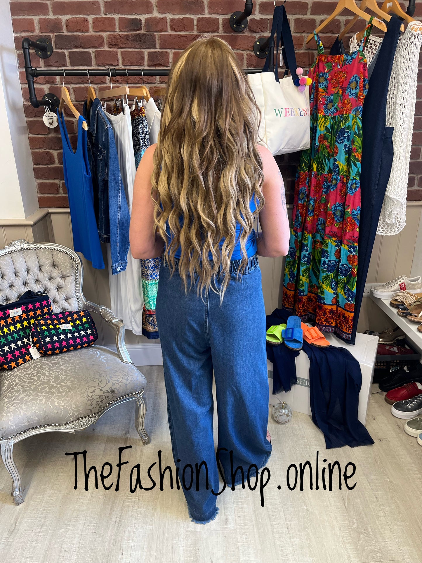 Fly Out birds of paradise wide leg jeans 8-14