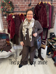 Hallie brown twin pocket jumper 14-22