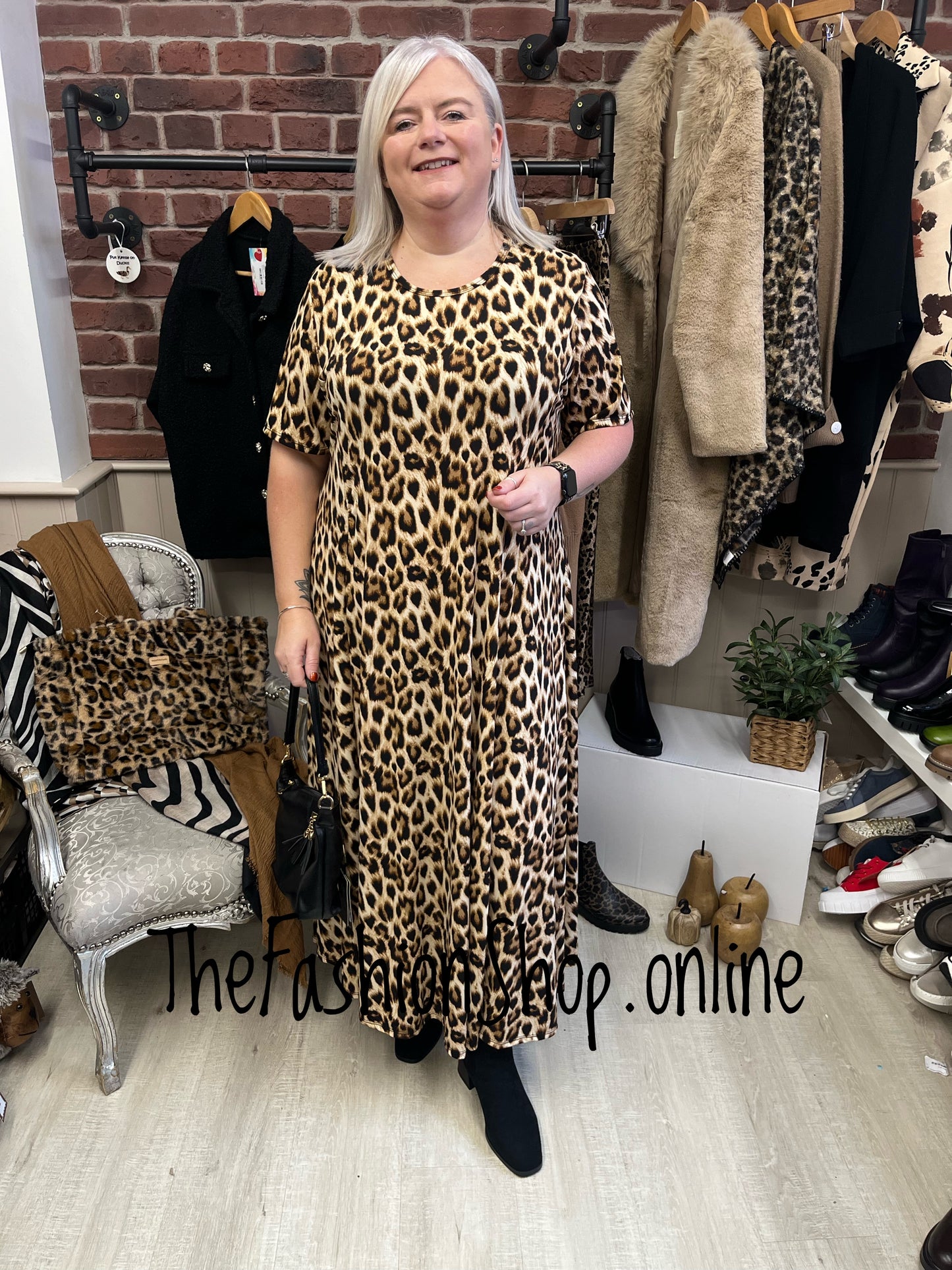 Sasha brown cheetah dress 18-24