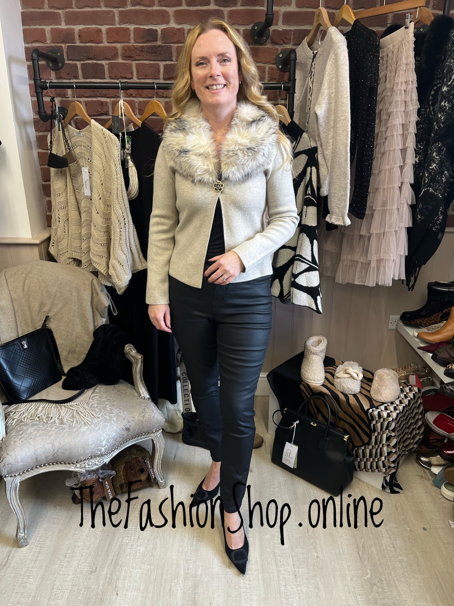 Heather beige faux fur collar coatigan 8-12