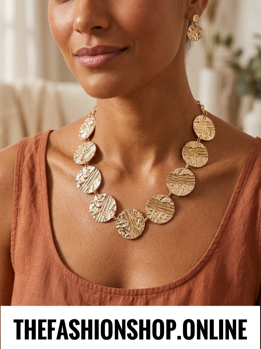 Textured Coin Collar Necklace