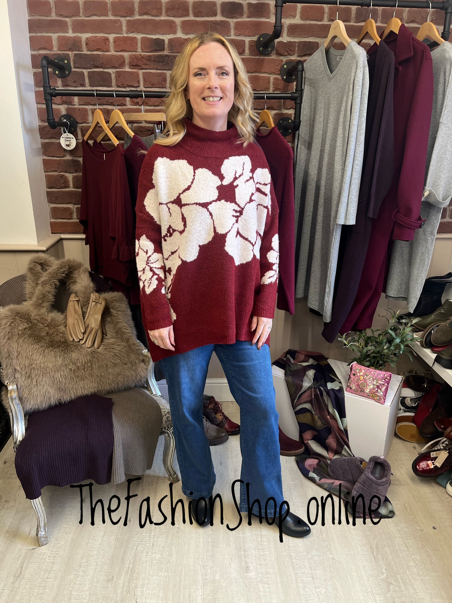 Wendy wine floral jumper 12-22