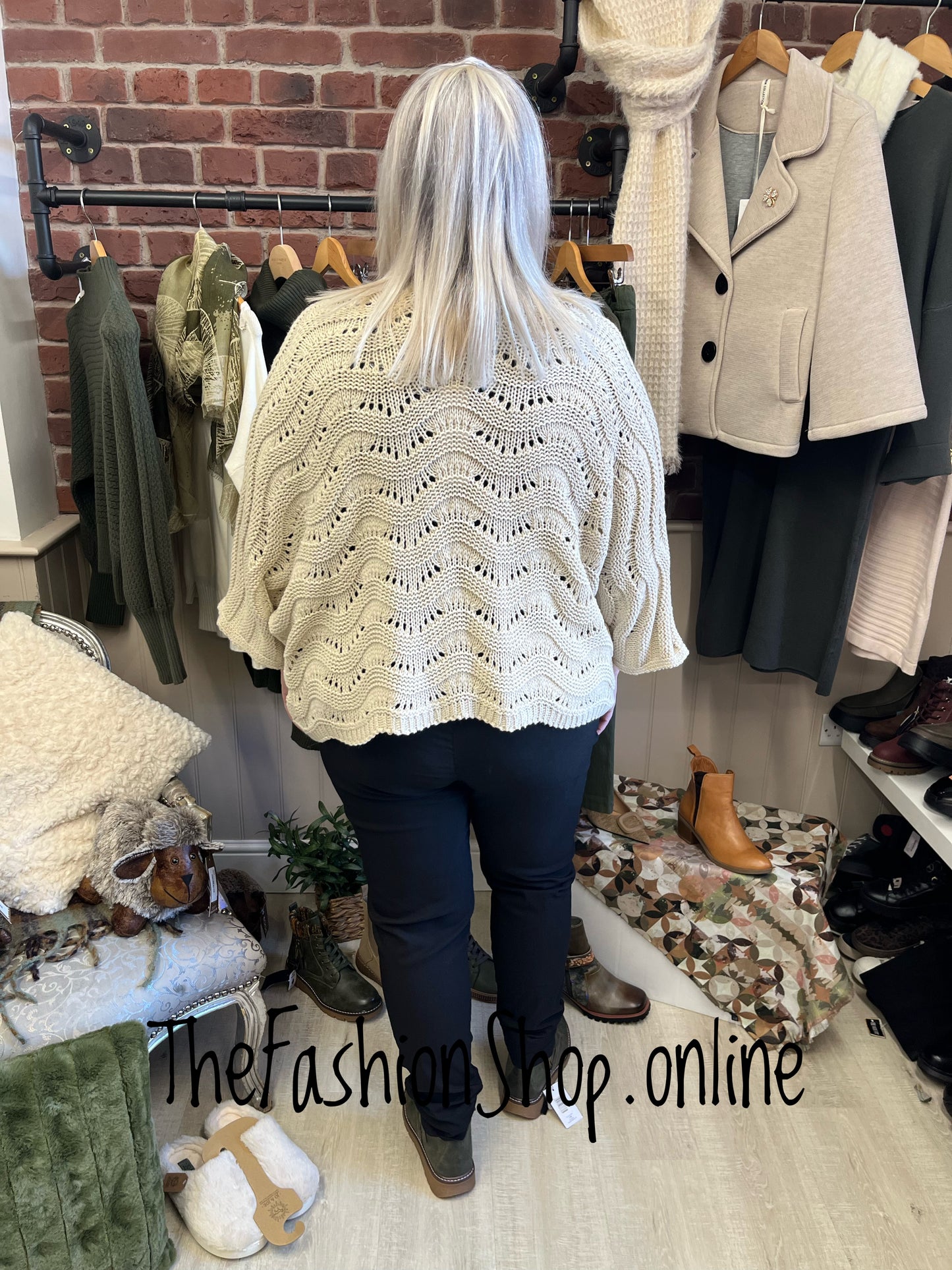 Nala beige edge to edge cardigan 8-20