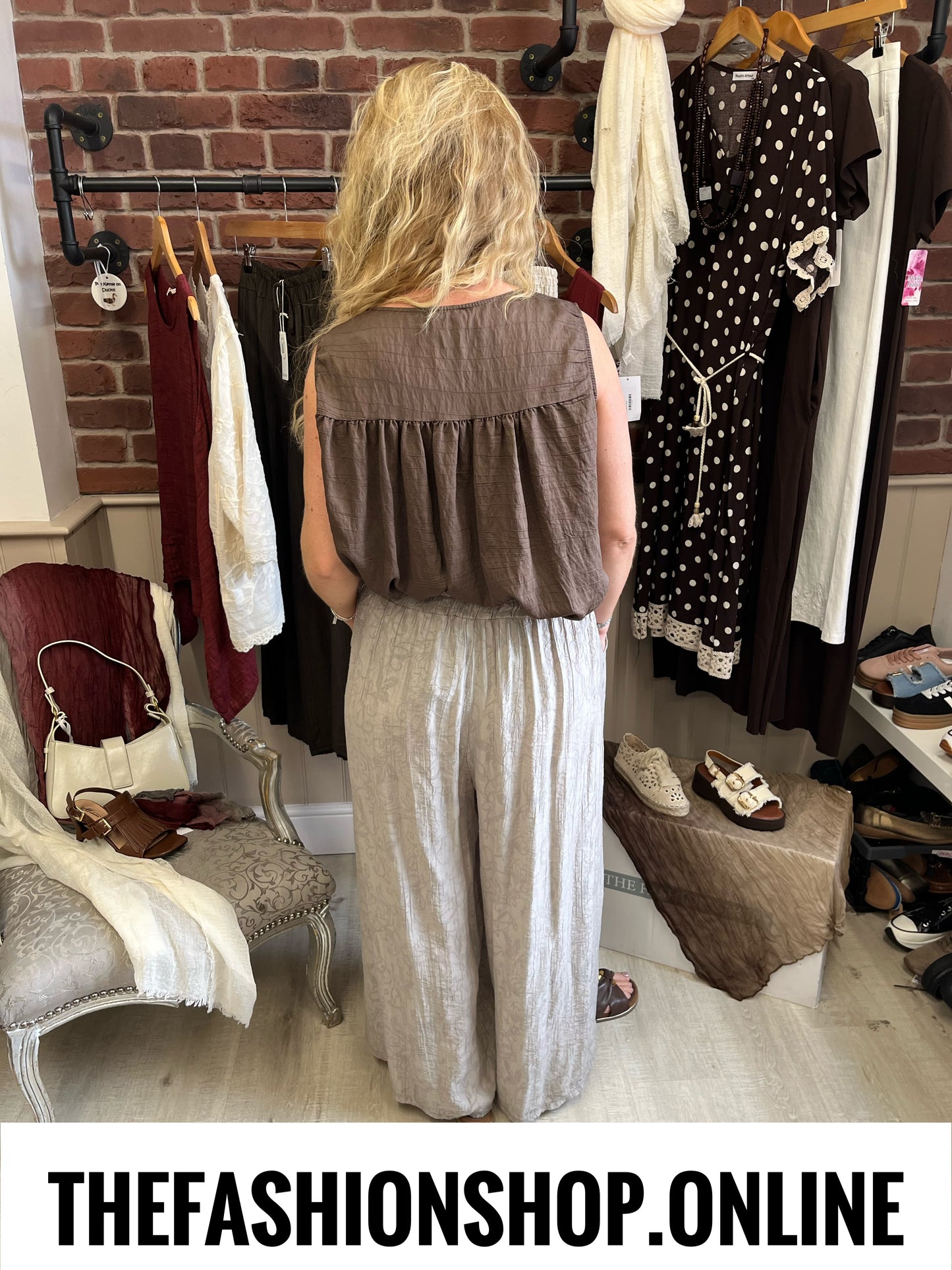 Kara brown sleeveless top 10-16