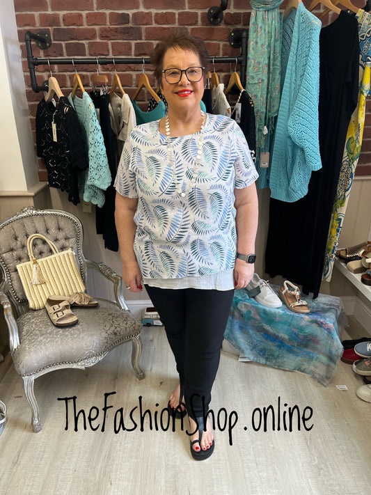 Yasmin blue leaf layered top sizes 16 and 18