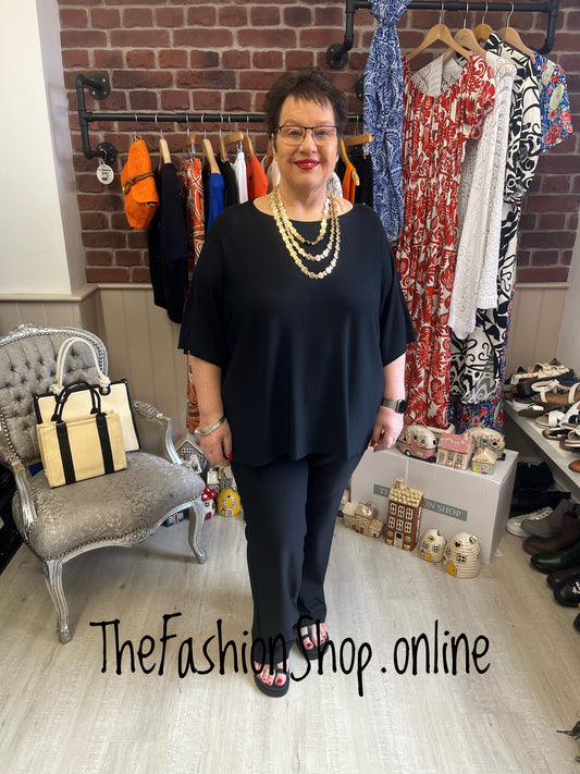 Abigail black round neck top 16-24