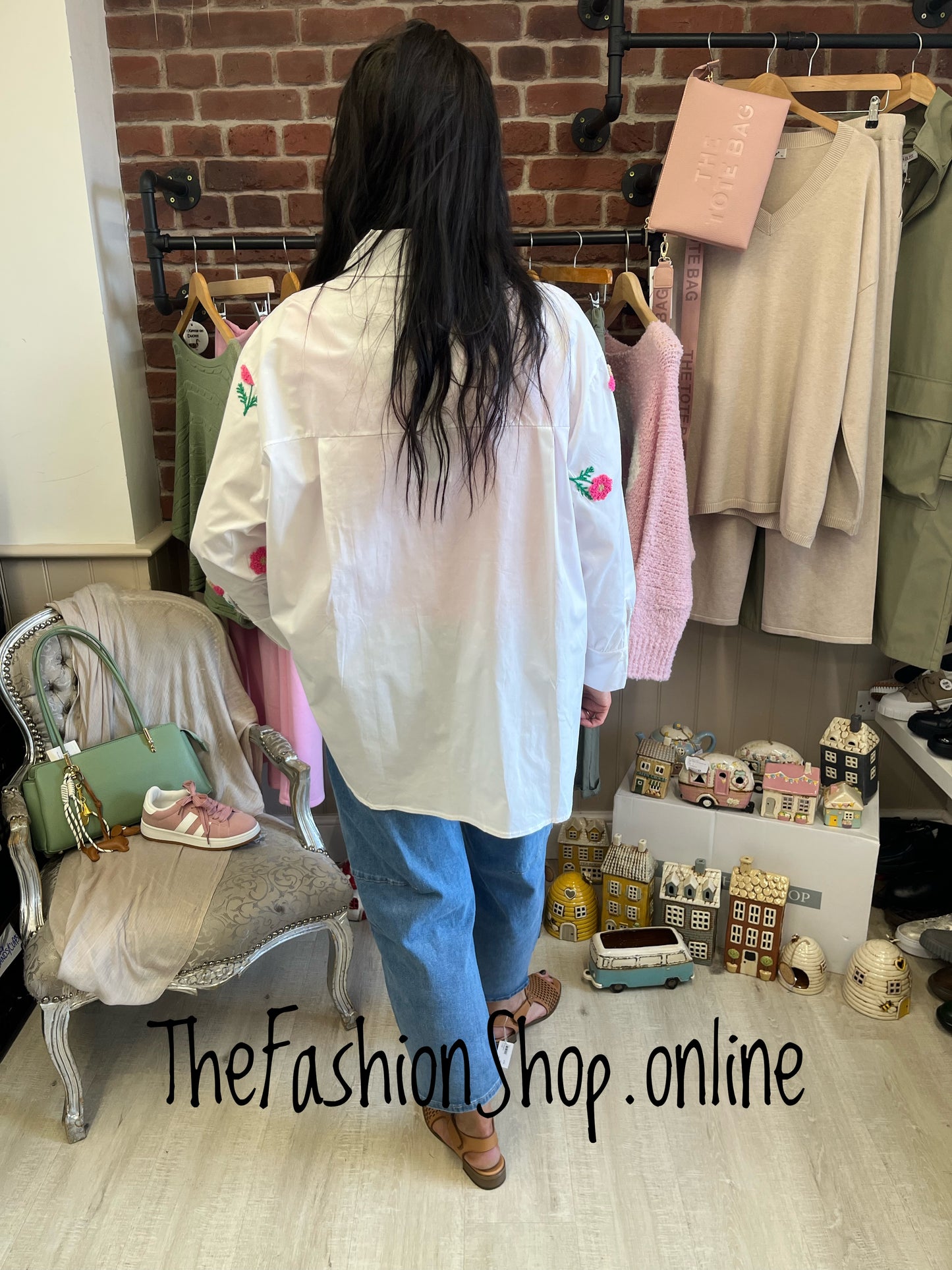 Lauren white floral shirt 12-22