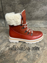 Lunar Evelyn orange waterproof boots sizes 4-8 (37-41)