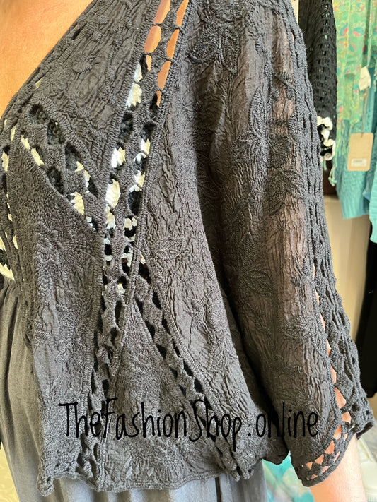 Victoria black lace tie front top 10-18