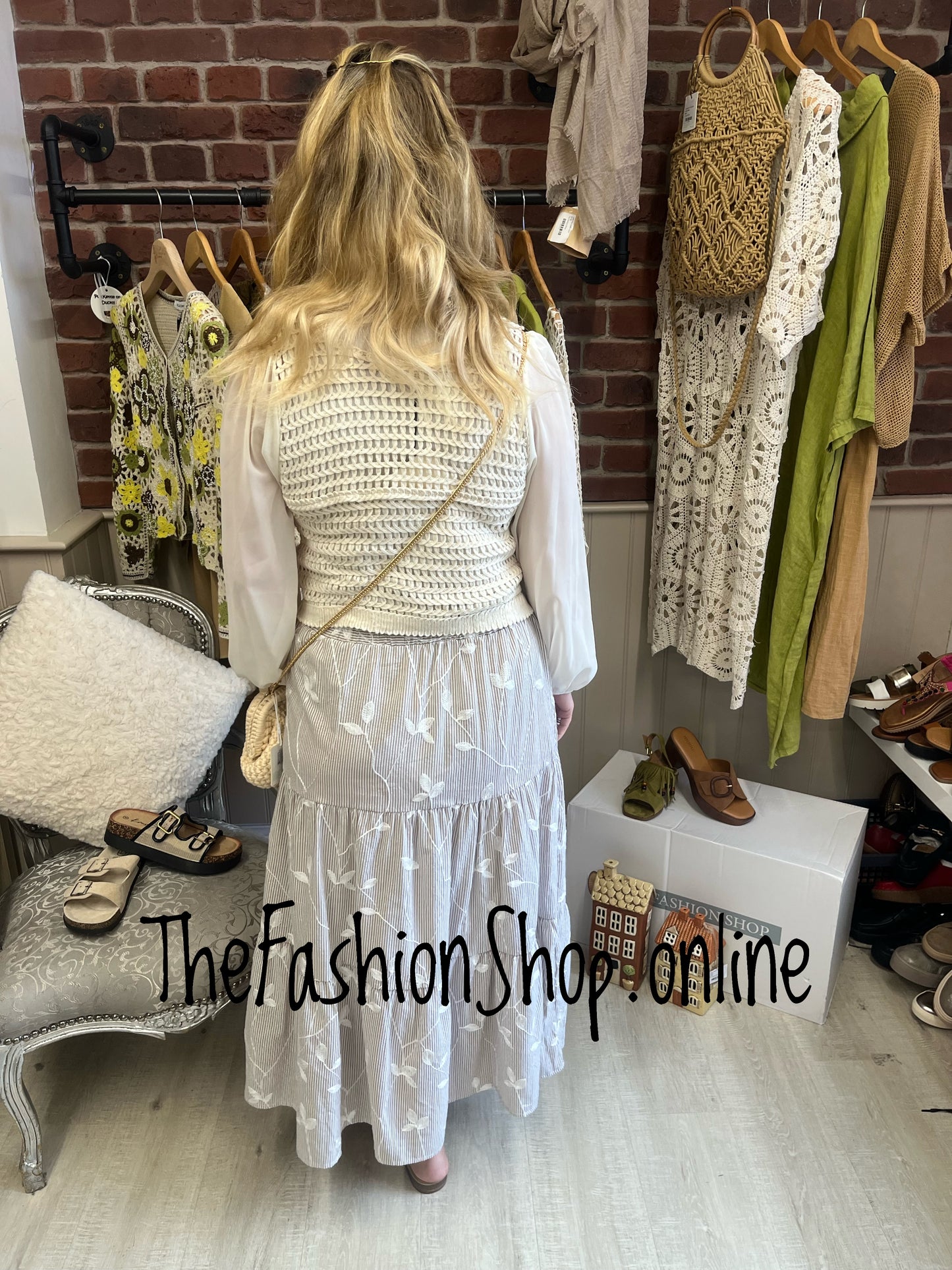 Carly mocha striped tiered maxi skirt 8-10, 12-14 and 16-18