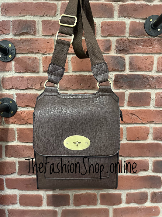 Louisa large brown messenger bag