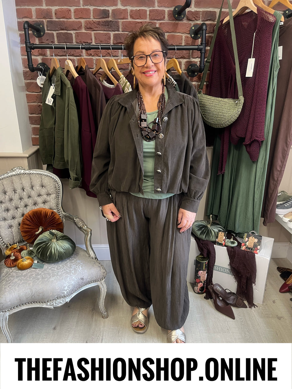 Dixie brown needle cord jacket 10-16