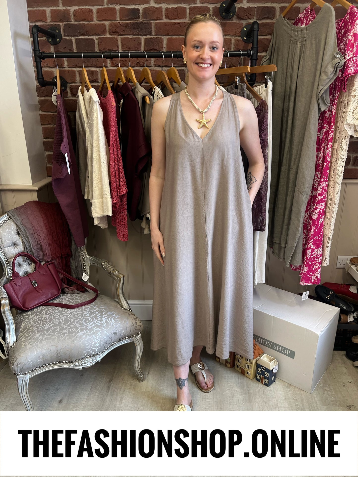 Lauren mocha V neck dress 10-16