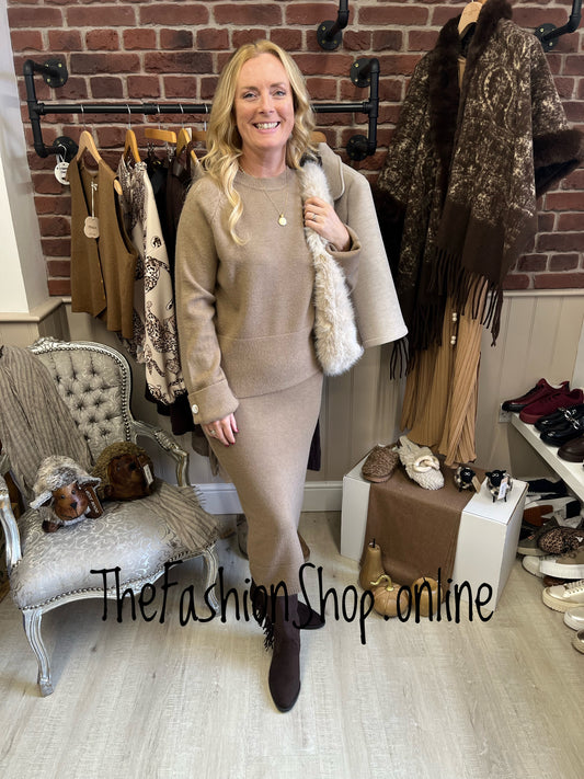 Andrea camel skirt co-ord 8-14