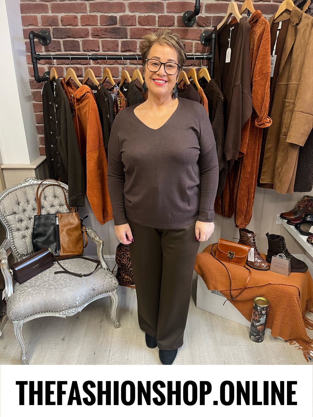 Harlow brown V neck fine knit jumper 14-20