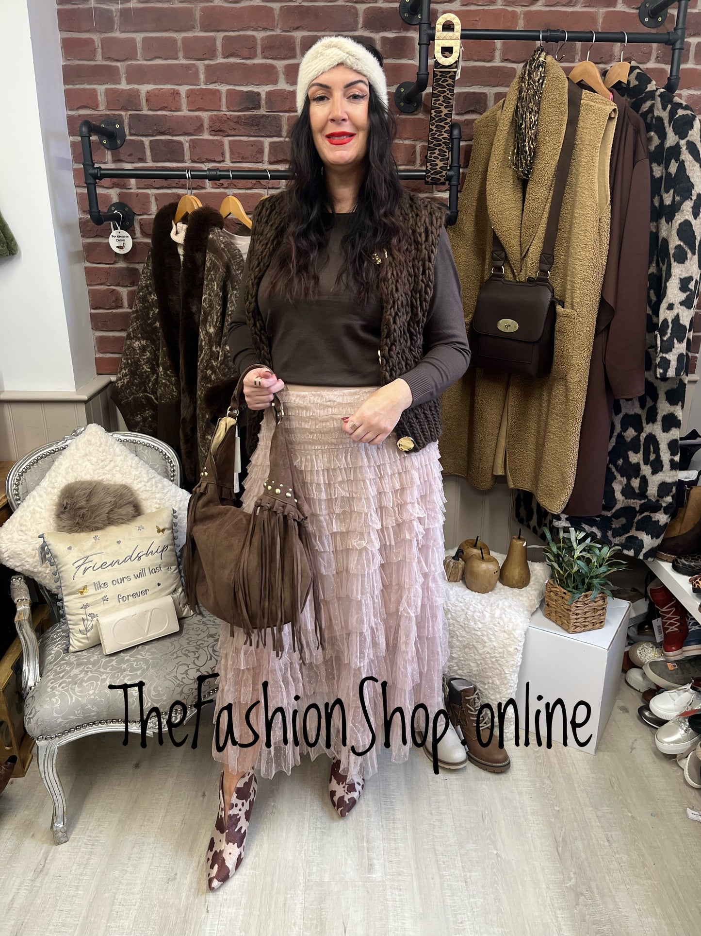 Tiffany Lace Skirt In Camel 8-16