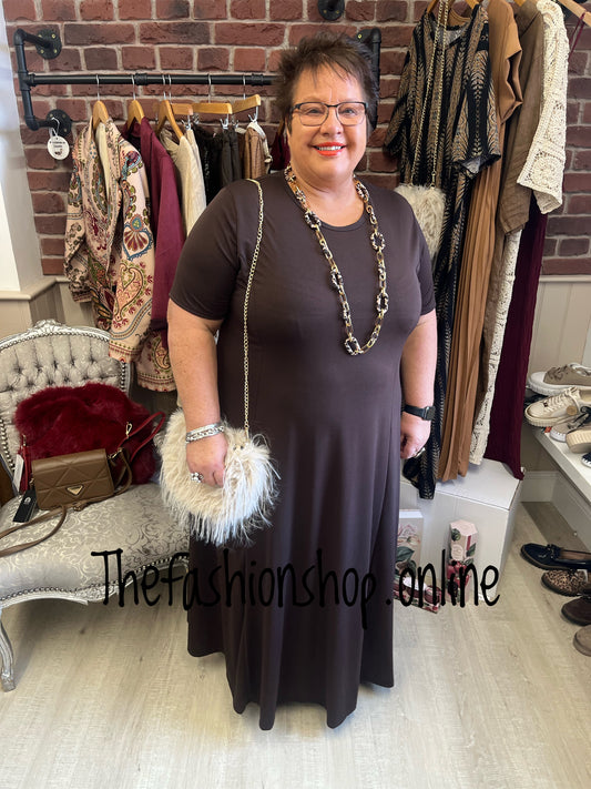 Sasha brown dress 18-24